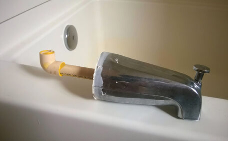 Plumbers Quickly Fix Blocked Shower